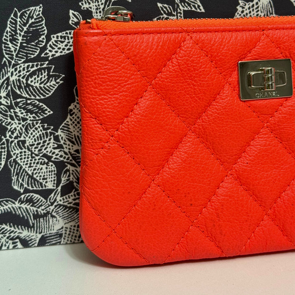 Chanel 2.55 Reissue Quilted Cosmetic Pouch Goatskin Orange O-Case - Picture 2 of 9